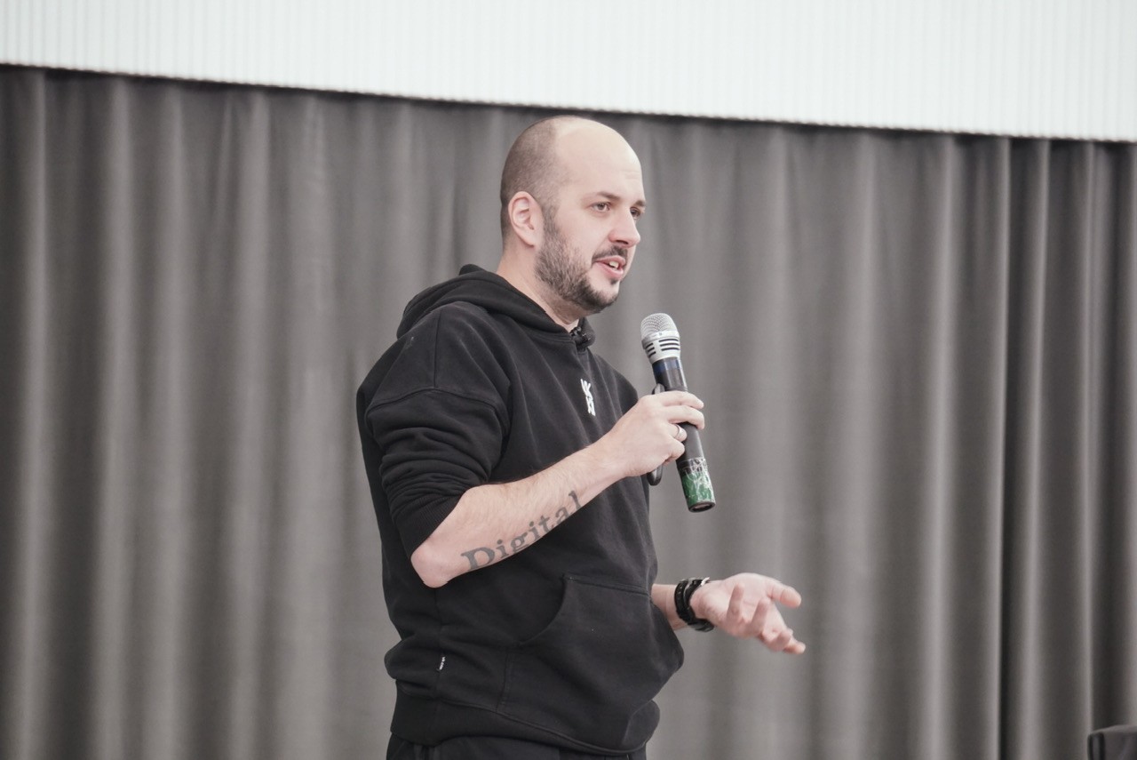 �. ��������: '���������� ���� ����� ������������ ������������ �����' ,�. ��������: &laquo;���������� ���� ����� ������������ ������������ �����&raquo;