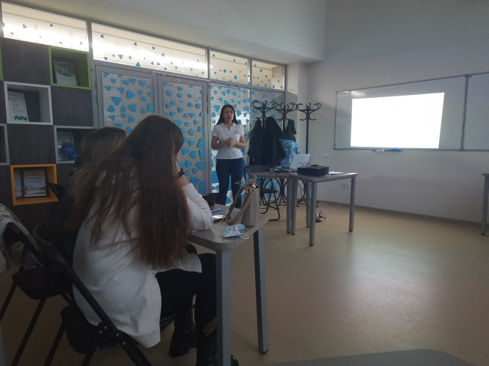 Лекция 'Карьера сама себя не построит' от HR-эксперта ПАО 'Сбер' Лекция 'Карьера сама себя не построит' от HR-эксперта ПАО 'Сбер'