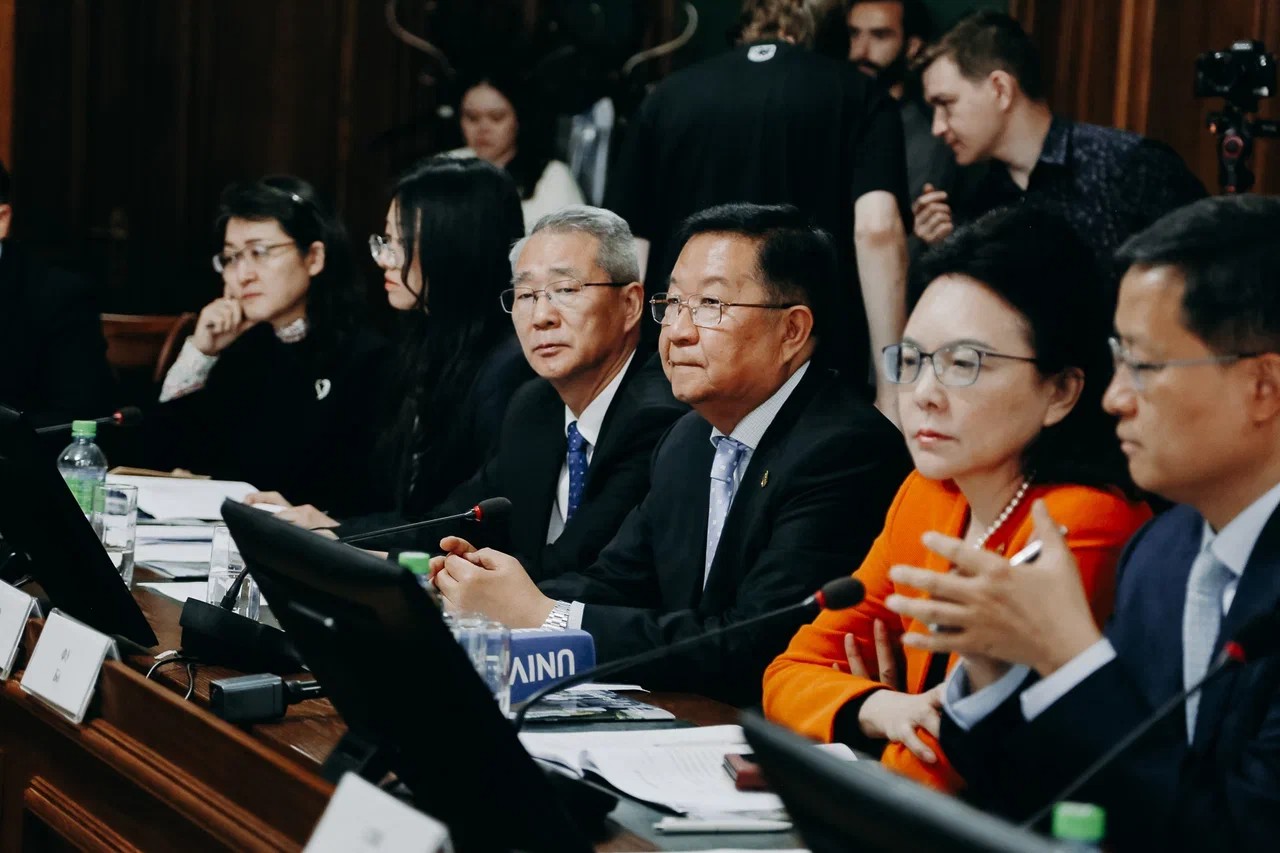 ��� ����� ������������ � CEAIE � ������� ������������ �����������