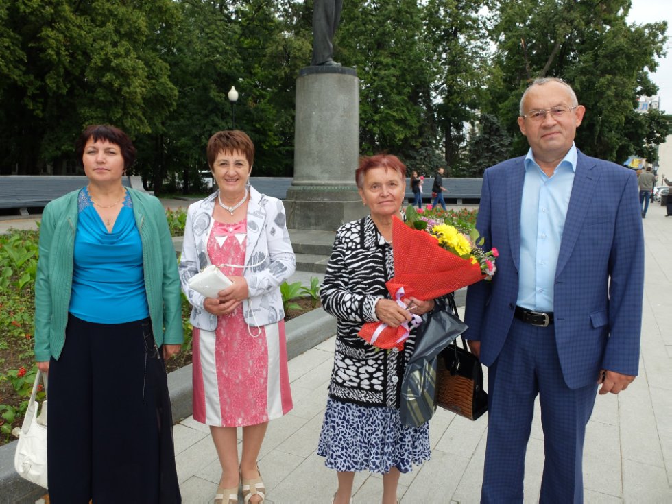 ������� ������ 1003 ������� 1985 ���� �������