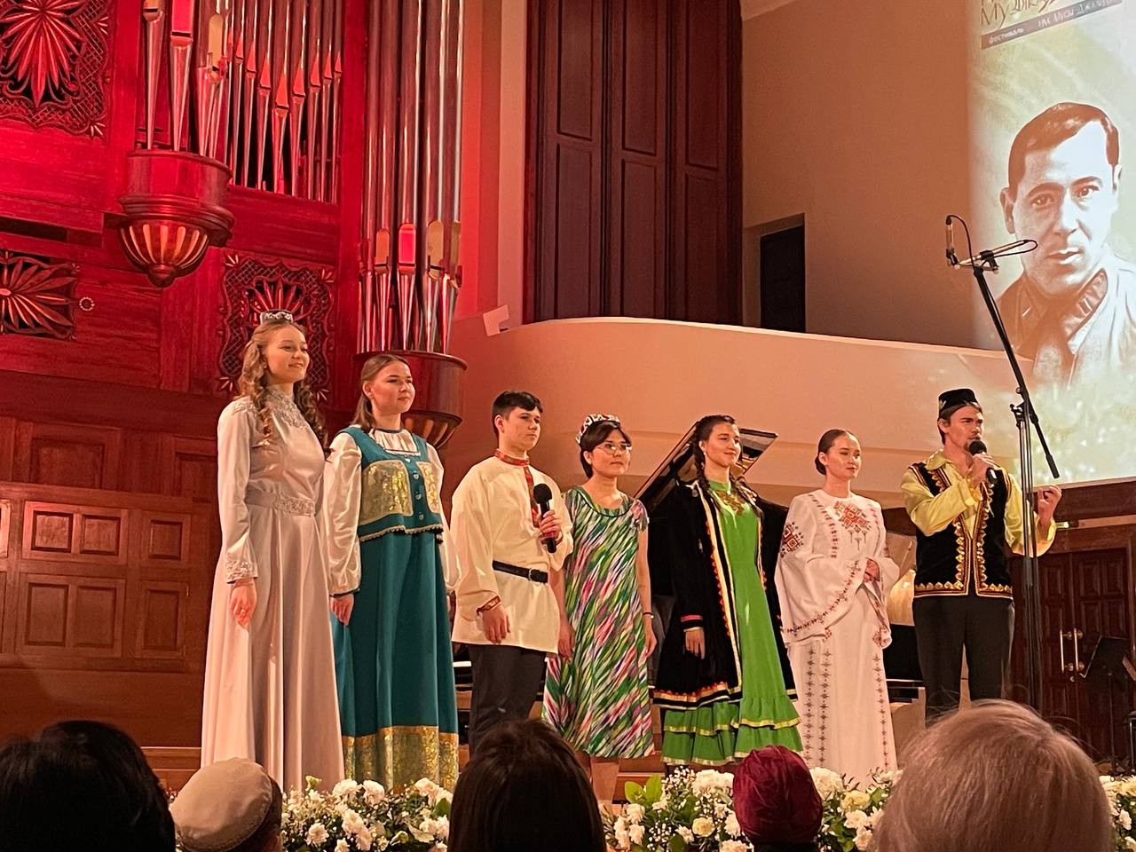 'Шигыремдәге чынлык, ут һәм сөю яшәвемнең бөтен мәгънәсе...' 'Шигыремдәге чынлык, ут һәм сөю яшәвемнең бөтен мәгънәсе...'