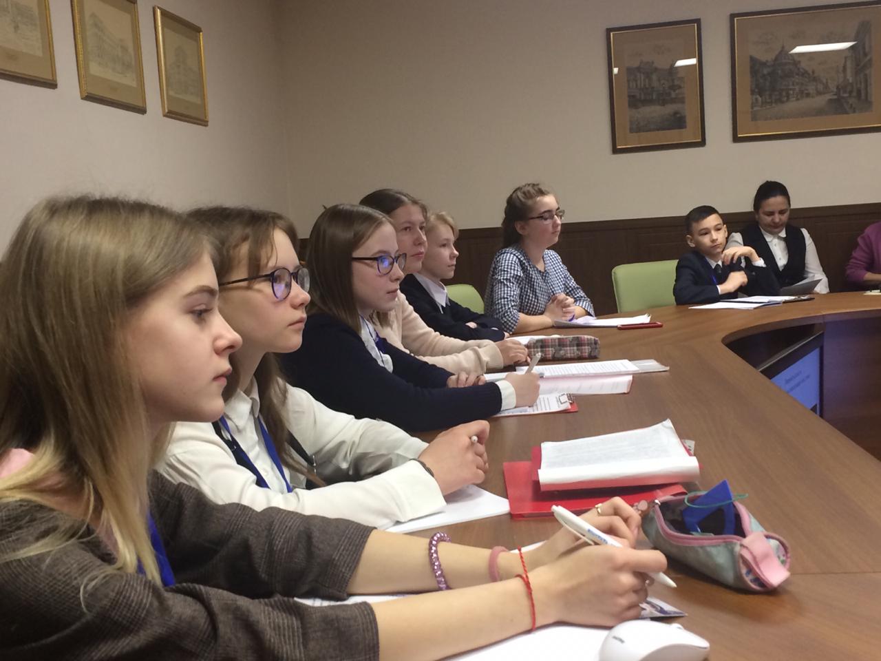 ДОСТОЙНАЯ СМЕНА ДОСТОЙНАЯ СМЕНА