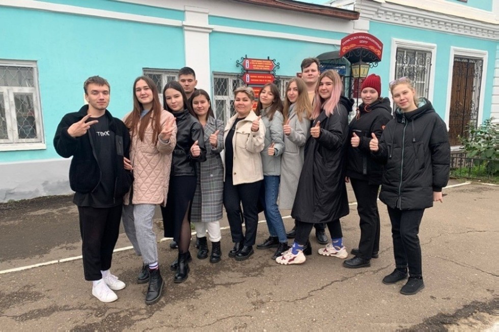 Обзорная экскурсия по городу Елабуга Обзорная экскурсия по городу Елабуга