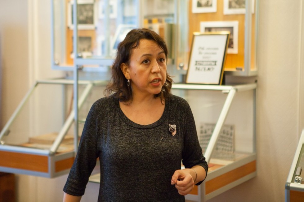 В Елабужском институте КФУ открылась выставка 'От сессии до сессии живут студенты весело' В Елабужском институте КФУ открылась выставка 'От сессии до сессии живут студенты весело'