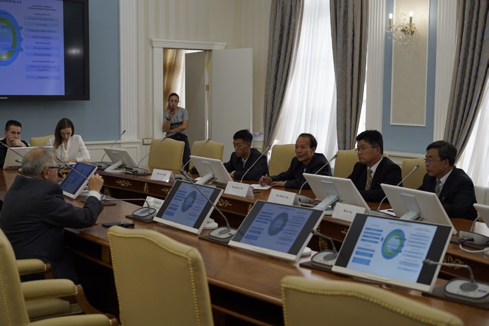 First ever North Korean delegation greeted in Kazan University