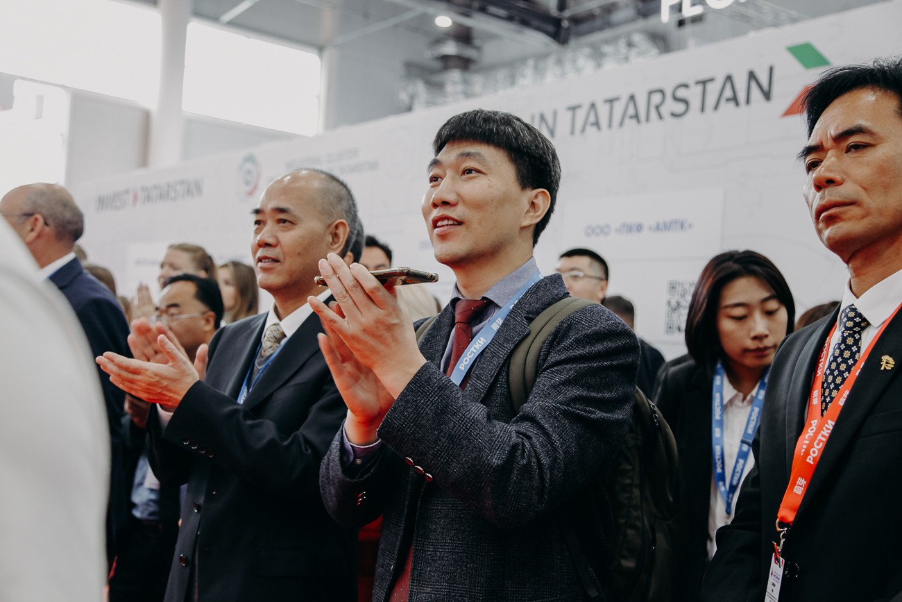 ��� ��������� ������� � ������ '������: ������ � ����� ? �������������� ��������������'.