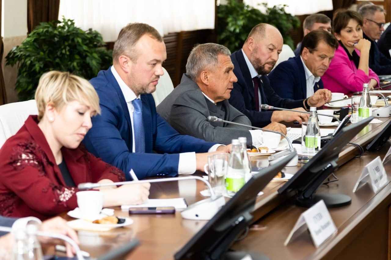 A meeting was held at KFU with the President of Tatarstan and participants of the 