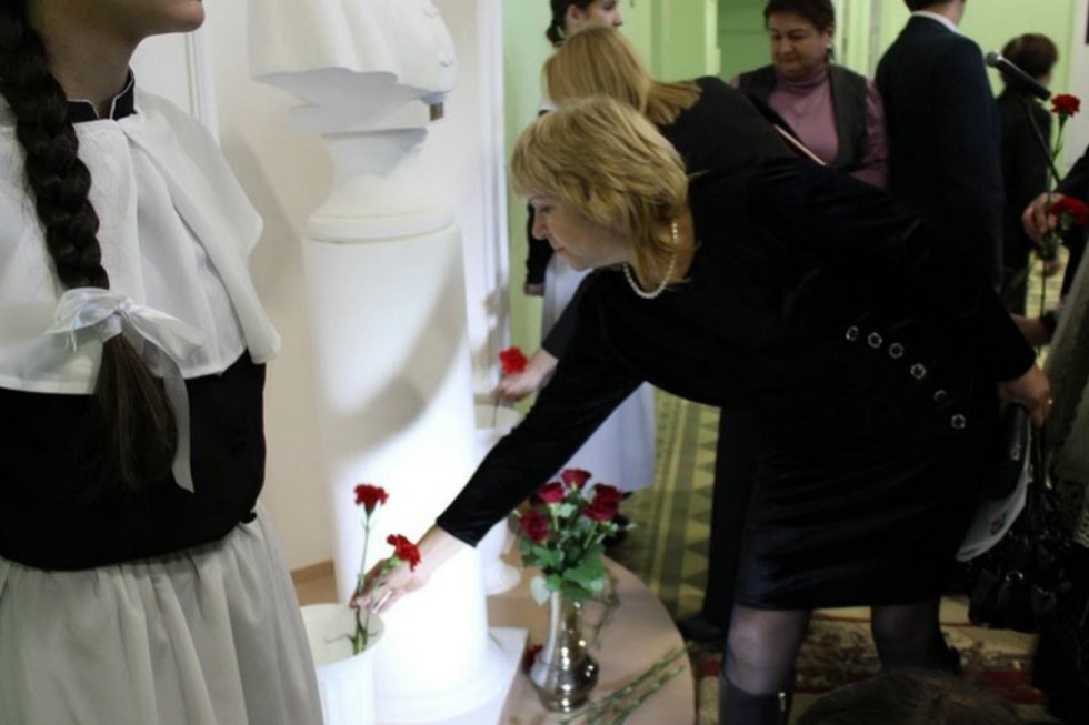 VII ������������� ����������� ������ �������� � �������