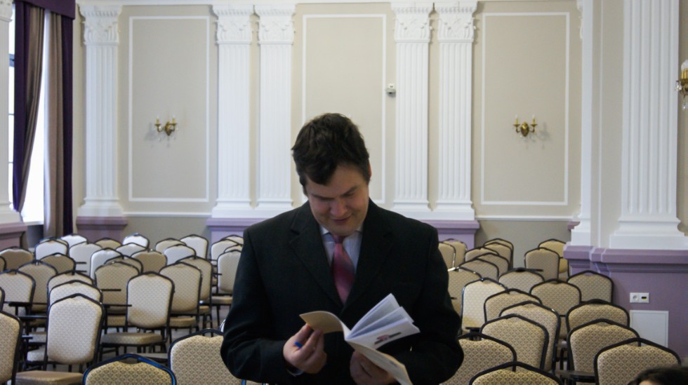 ���� � �����