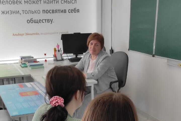 Сегодня на базе ОШ 'Университетская' был организован семинар для молодых специалистов по методике преподавания уроков Сегодня на базе ОШ 'Университетская' был организован семинар для молодых специалистов по методике преподавания уроков