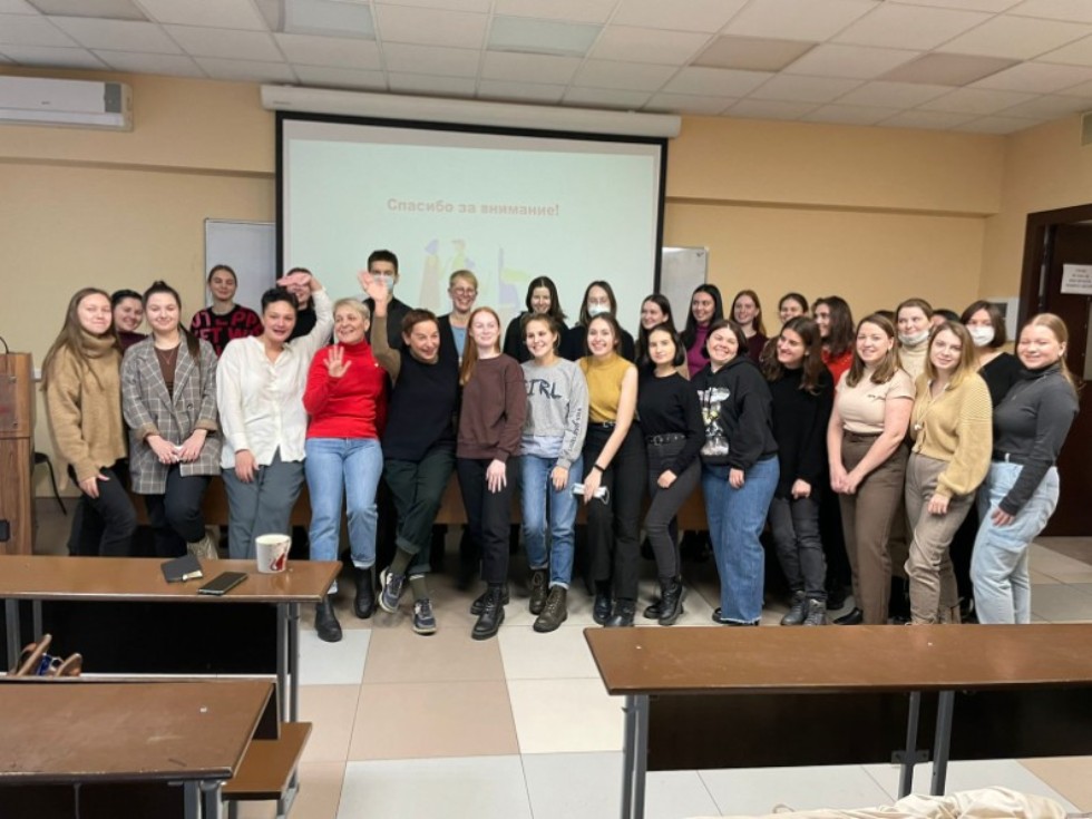 Совместные исследования социологов КФУ и НИУ ВШЭ Совместные исследования социологов КФУ и НИУ ВШЭ