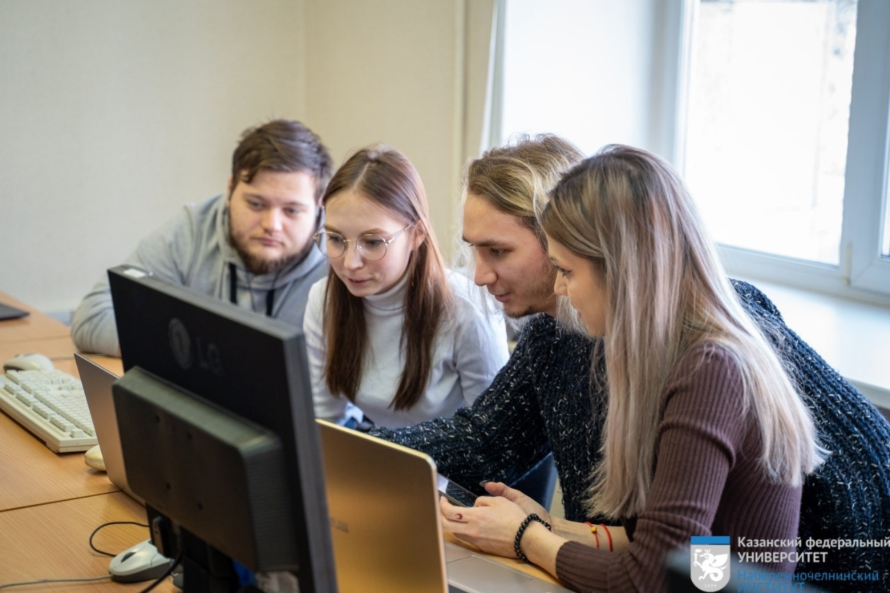 День '1С:Карьеры-2022' День '1С:Карьеры-2022'