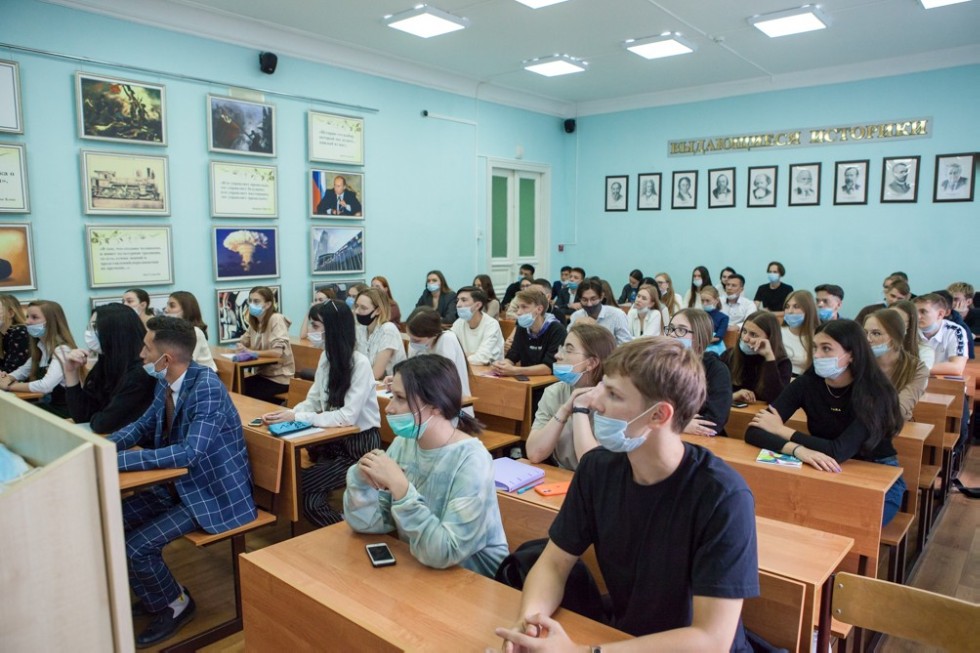 Для студентов первого курса прошла лекция 'Татарстан: история и современность' ,Елабужский институт КФУ