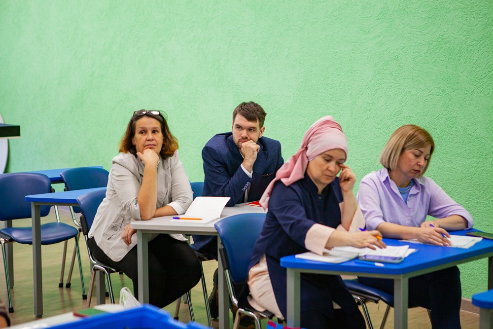 В Елабужском институте КФУ начались курсы повышения квалификации 'Цифровые технологии реализации новых модулей учебного предмета 'Технология' В Елабужском институте КФУ начались курсы повышения квалификации 'Цифровые технологии реализации новых модулей учебного предмета 'Технология'