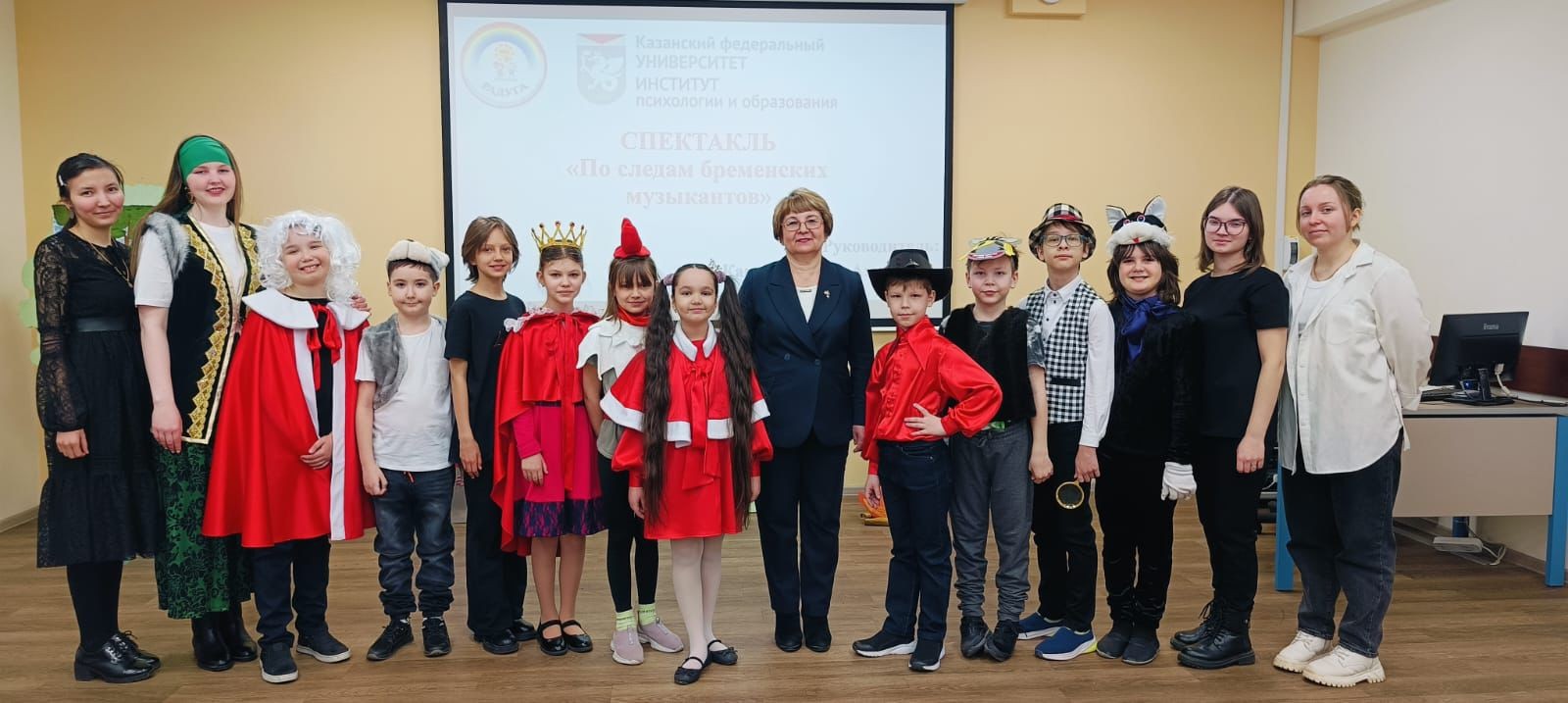 Итоги Всероссийского онлайн-конкурса видеофильмов детских спектаклей младших школьников 'Здравствуй, детский театр' Итоги Всероссийского онлайн-конкурса видеофильмов детских спектаклей младших школьников 'Здравствуй, детский театр'