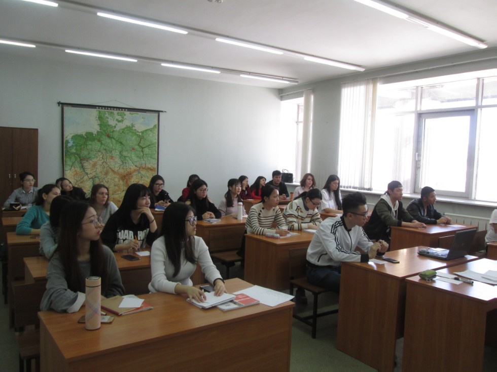 Трудно ли изучать русский и китайский языки? Трудно ли изучать русский и китайский языки?