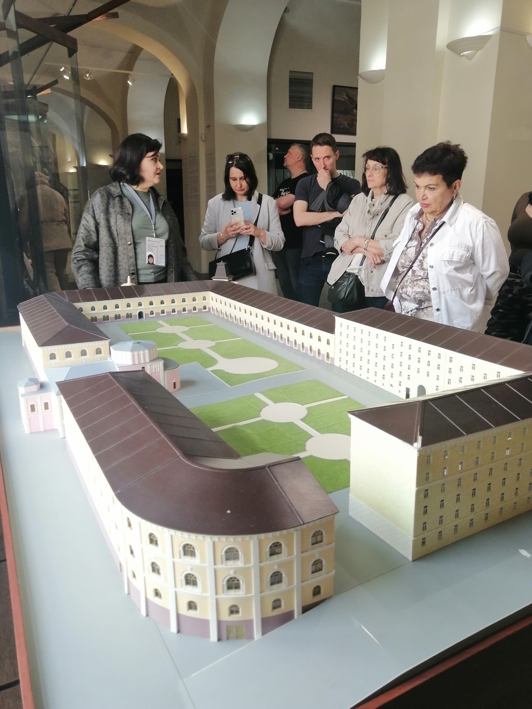 В Центре развития компетенций UNIVERSUM+ ИМО КФУ завершилось обучение слушателей по основной базовой программе повышения квалификации В Центре развития компетенций UNIVERSUM+ ИМО КФУ завершилось обучение слушателей по основной базовой программе повышения квалификации