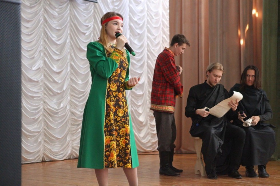 Погружение в мир русской национальной культуры и истории Погружение в мир русской национальной культуры и истории