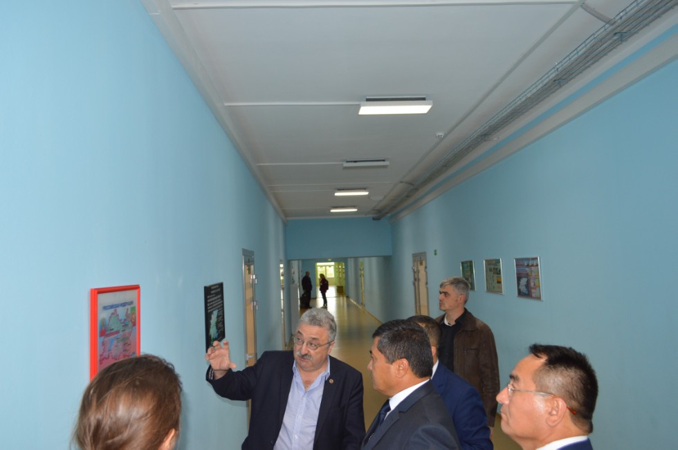 ��������� ������������� ���������-������������� ���������(����������) �������� ���������� �������� � ���������-������������ ������ ���