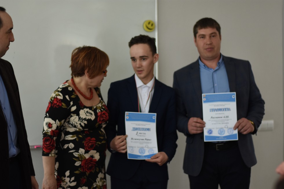 ����� ��������� ���� ������������� 