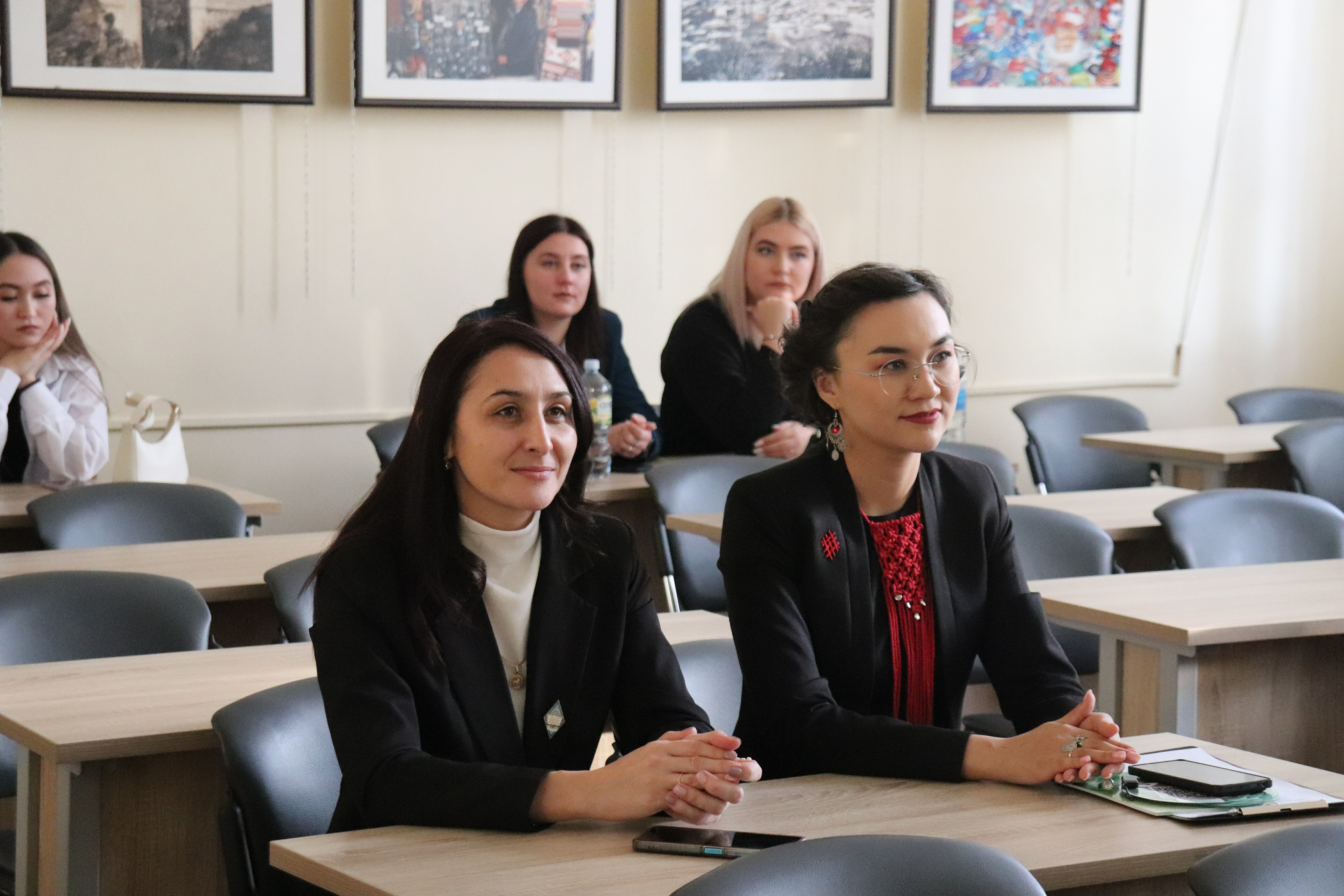 �������� ������ ������� �������� ��������� � ����������� ������������ � ������ ������������������ ����� ����������� ��������