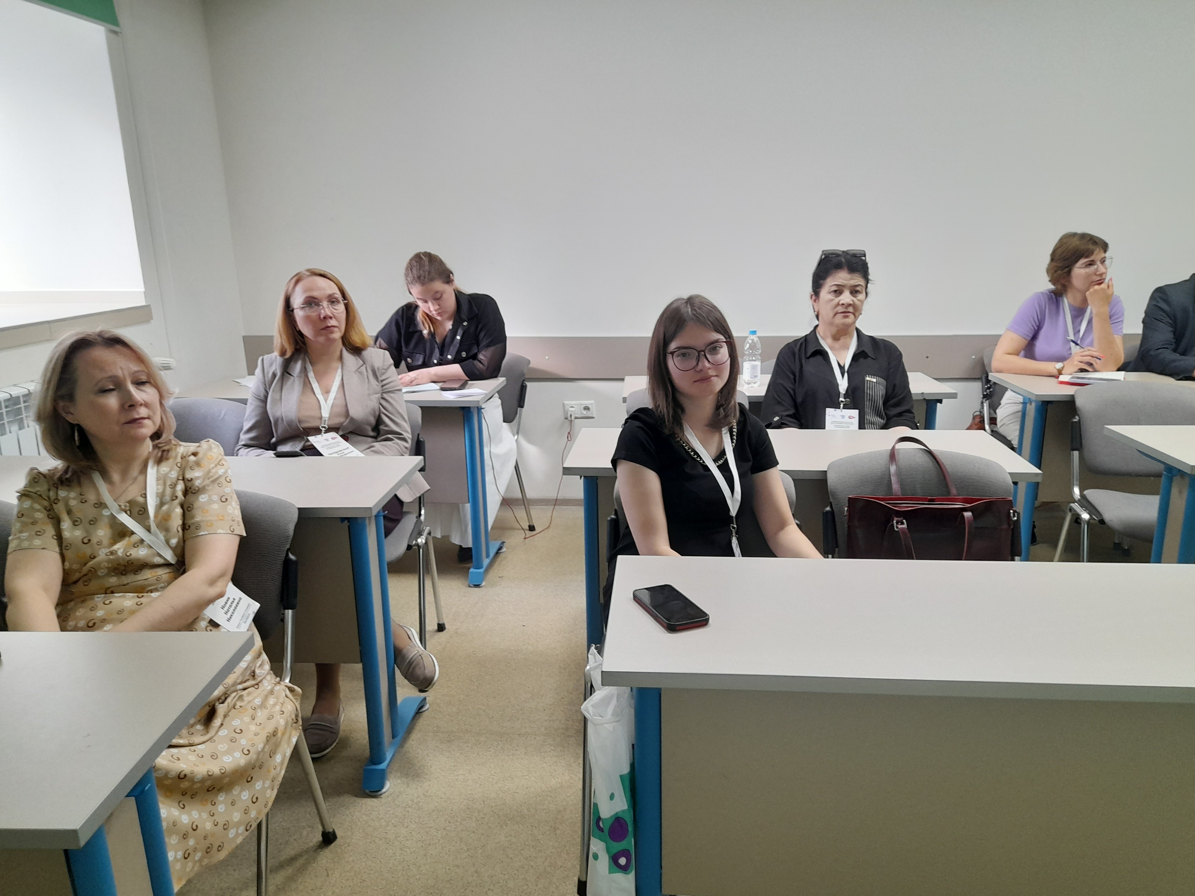 Заседание круглого стола 'Цифровые решения Казанского университета' Заседание круглого стола 'Цифровые решения Казанского университета'