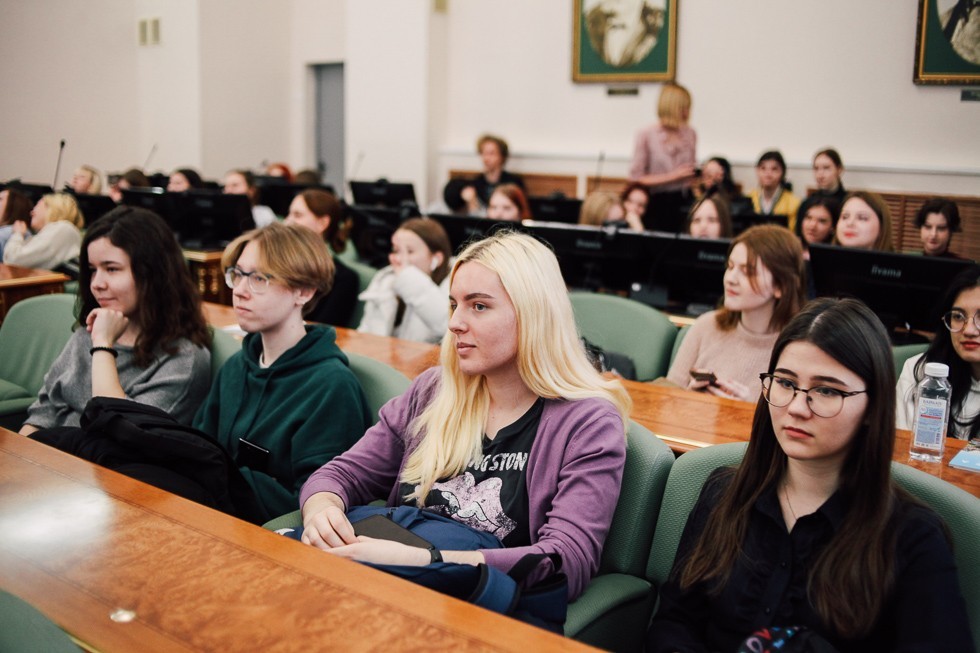 В ИМО прошел XII Международный научно-практический семинар для молодых корееведов(фоторепортаж) В ИМО прошел XII Международный научно-практический семинар для молодых корееведов(фоторепортаж)