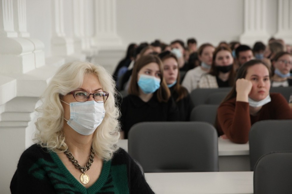 ���������� ��������������� ����������� �������� � ���� ������� ������������� �����