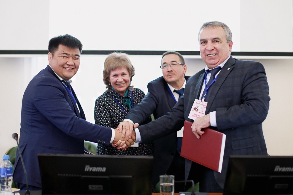 Cooperation agreement signed by Kazan University and International Association for Mongolian Studies