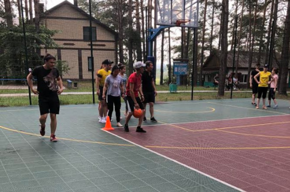 Более 100 студентов отделения математики и естественных наук отдохнули в спортивно-оздоровительном лагере Более 100 студентов отделения математики и естественных наук отдохнули в спортивно-оздоровительном лагере