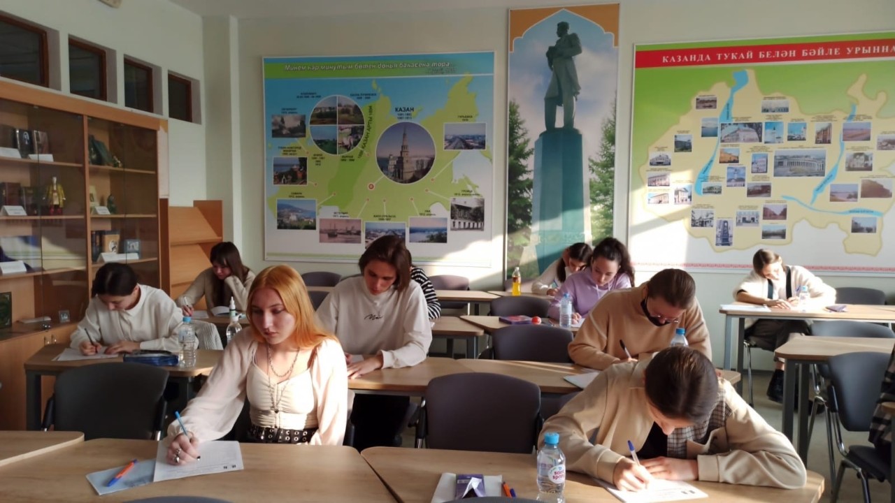 В ИФМК КФУ состоялся заключительный этап Северо-Восточной олимпиады по родному языку В ИФМК КФУ состоялся заключительный этап Северо-Восточной олимпиады по родному языку