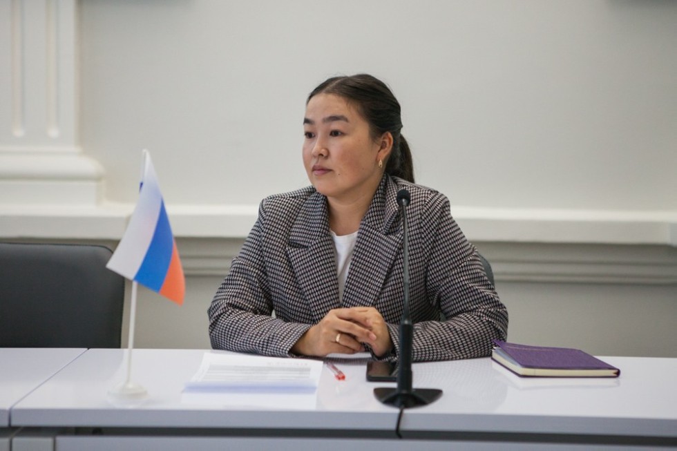 Онлайн-встреча по культурному обмену для китайских и российских студентов 'Цзясин и Елабуга в моих глазах' Онлайн-встреча по культурному обмену для китайских и российских студентов 'Цзясин и Елабуга в моих глазах'