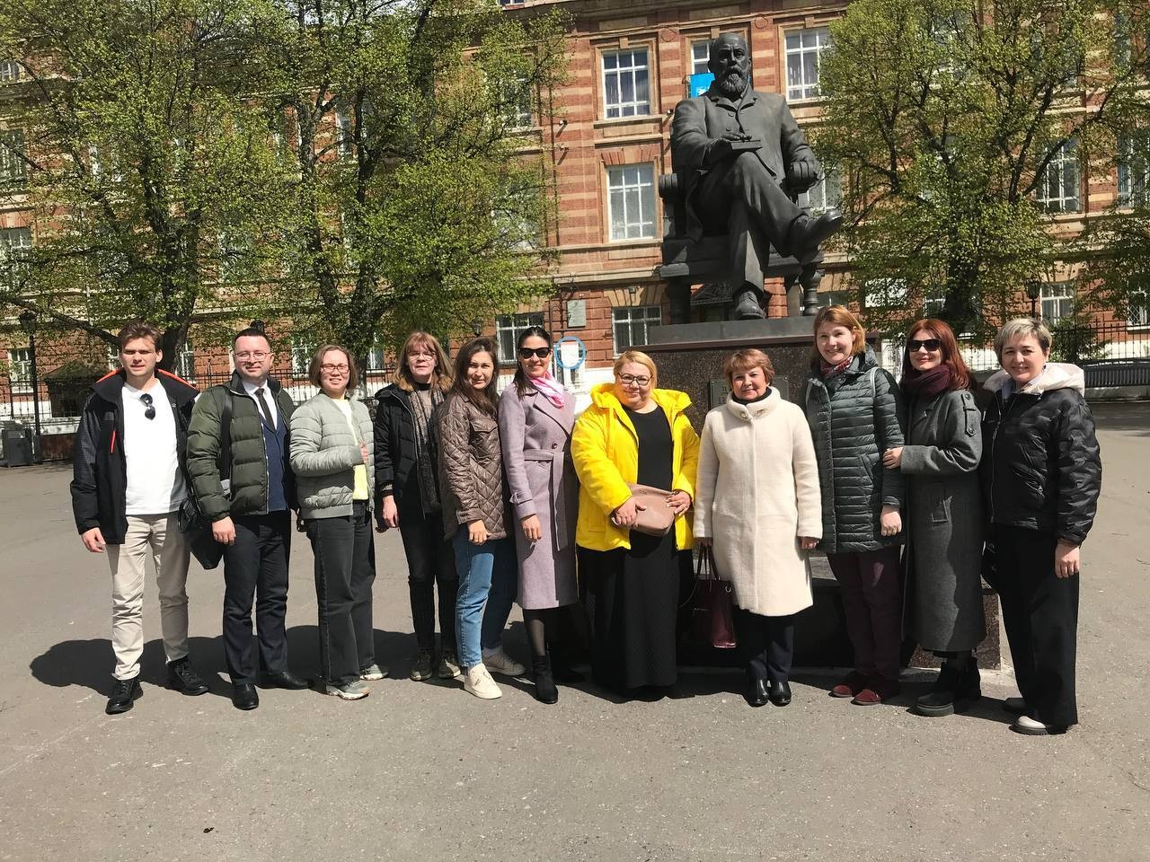 Экспертная группа конкурса 'Лучший куратор КФУ' выехала в Елабугу и Набережные Челны Экспертная группа конкурса 'Лучший куратор КФУ' выехала в Елабугу и Набережные Челны