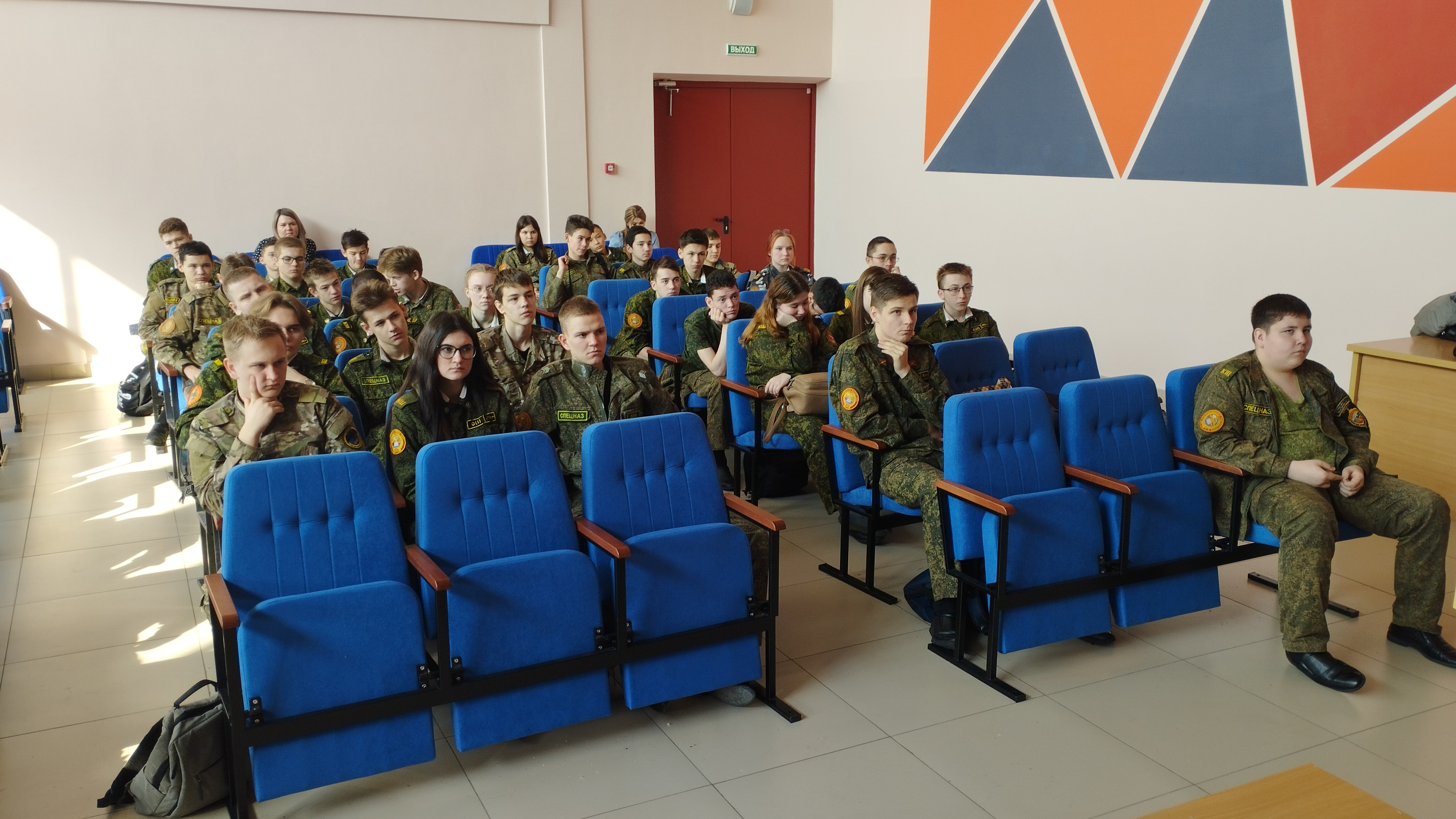 ������������������ ������