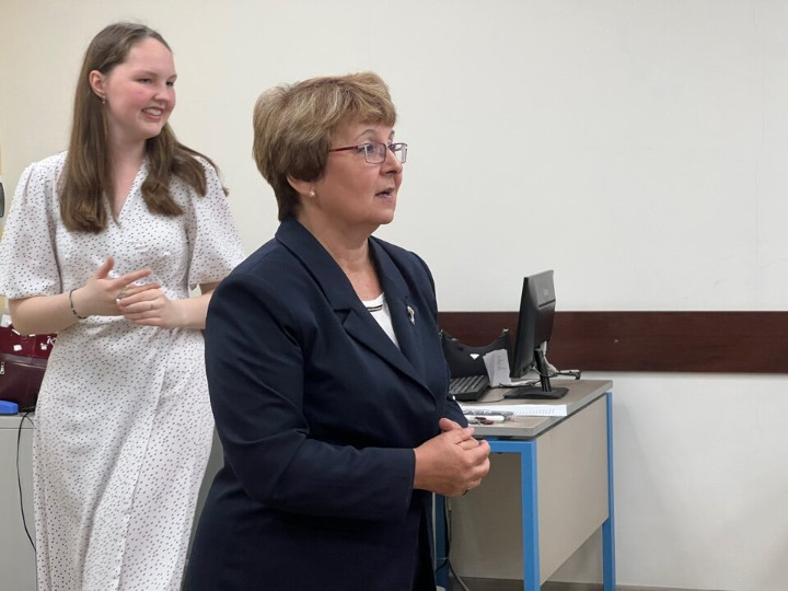 ���� ������ �������� ������ '������' ��������� � �������� ���������