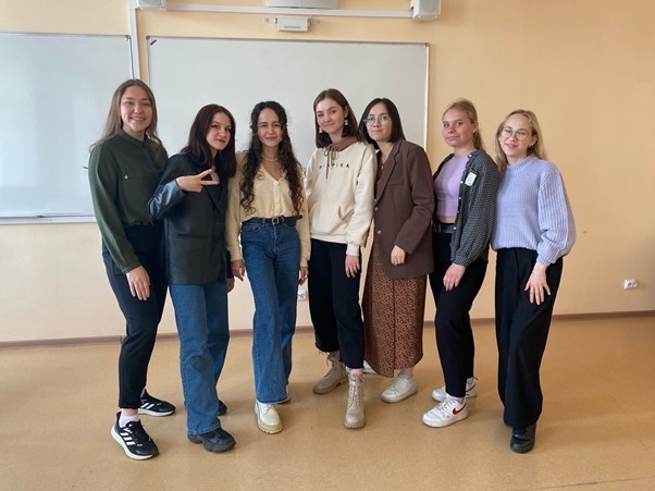 �����-�����