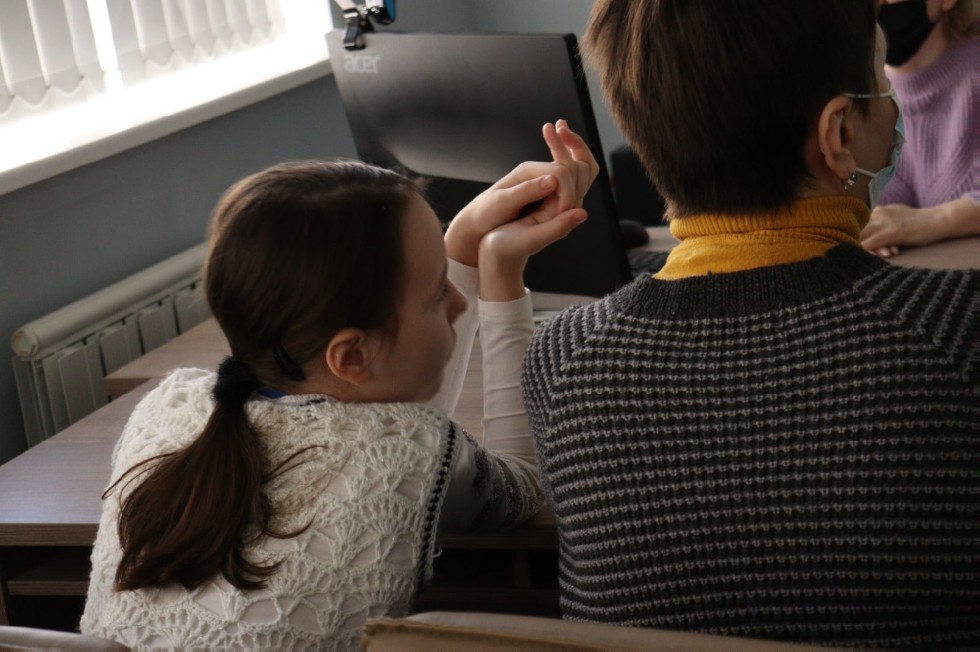 ДОСТОЙНАЯ СМЕНА ДОСТОЙНАЯ СМЕНА