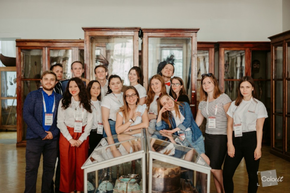 2 по 6 июля 2019 г. в Казани проходил XIII Конгресс антропологов и этнологов России 2 по 6 июля 2019 г. в Казани проходил XIII Конгресс антропологов и этнологов России