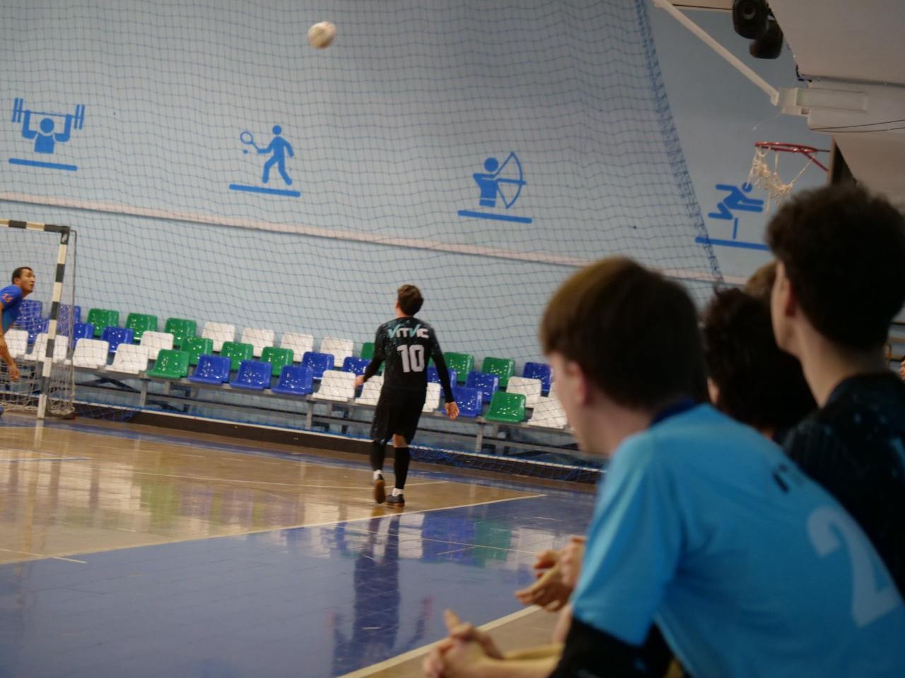 ������� ���� �� ����-������� �������� � ������������ ������� ���������� �� ������ 7:1