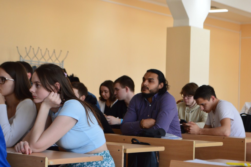 ���������� ������� ��������� ����������� ��������� � �������������� �� ��������