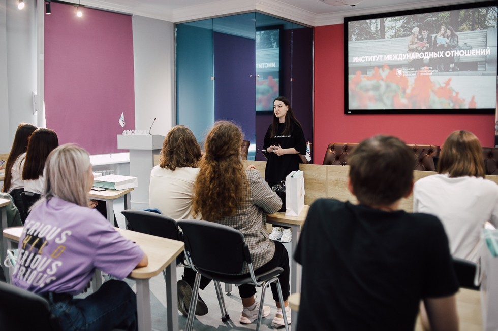 � ��� ������ ������ ����-����� ��� ������������