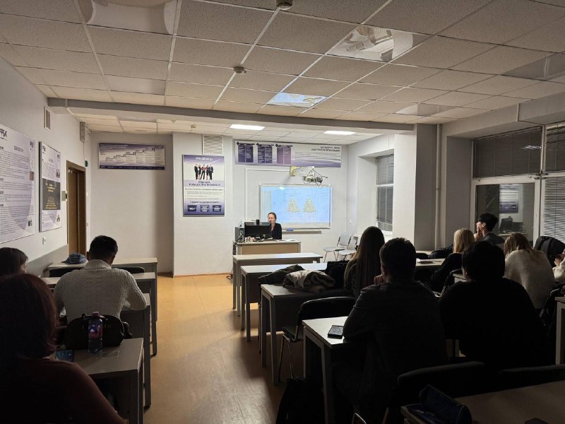 Новогоднее настроение, живое общение и немного бухгалтерии от Saby для студентов 4 курса КФУ Новогоднее настроение, живое общение и немного бухгалтерии от Saby для студентов 4 курса КФУ