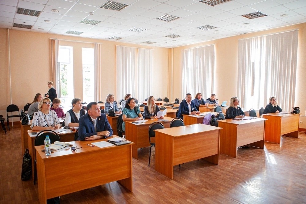 The IXth Makhmutov readings: professional education and mentoring in the period of educational transformations of the 21st century were held at Elabuga Institute of Kazan Federal University ,Yelabuga Institute