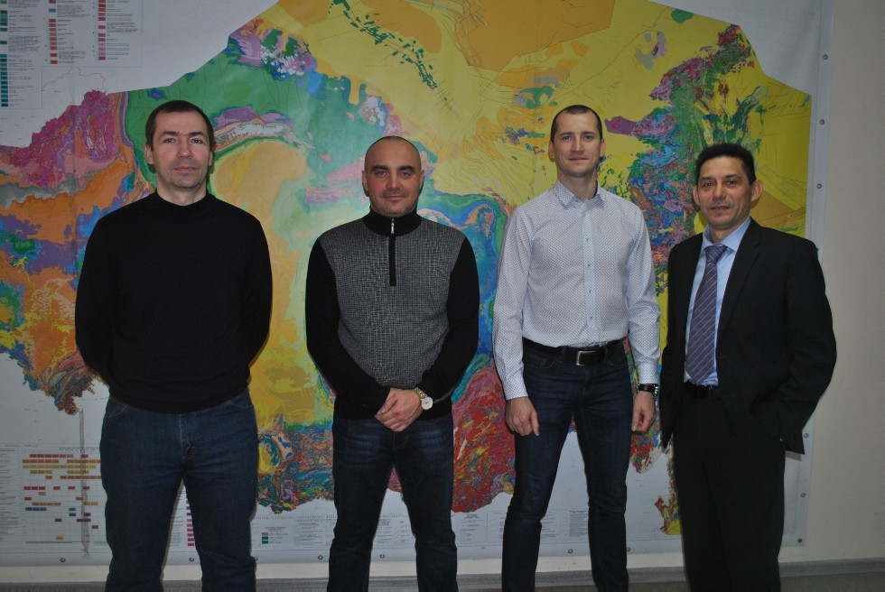 196 специалистов нефтегазовой отрасли обучились в КФУ за прошедший месяц 196 специалистов нефтегазовой отрасли обучились в КФУ за прошедший месяц