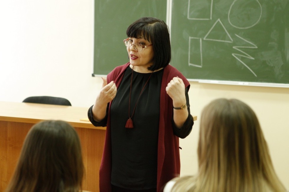 День открытых дверей в Елабужском институте КФУ День открытых дверей в Елабужском институте КФУ