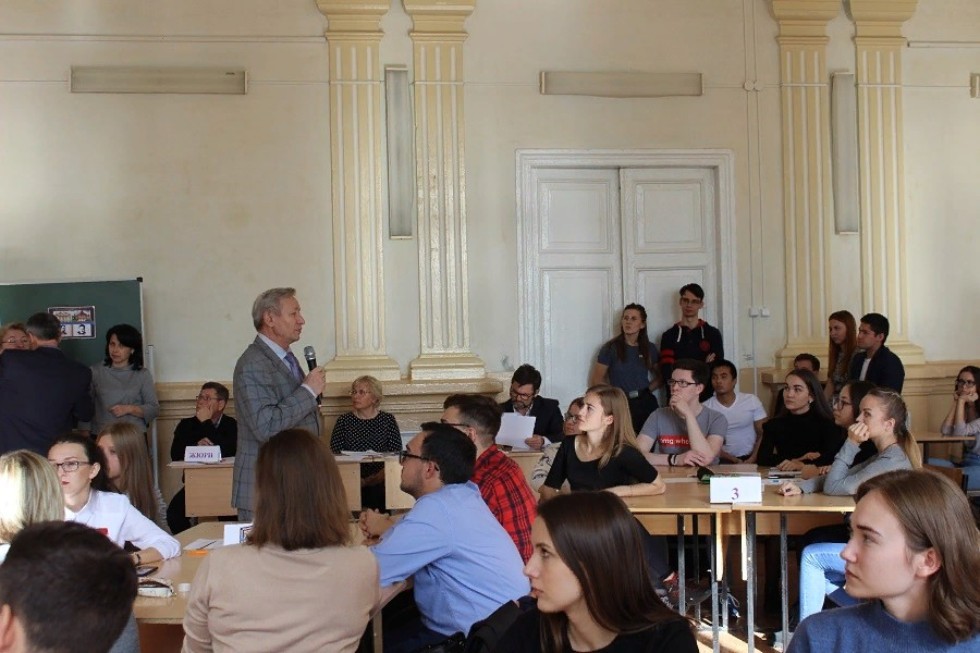 ������������ ���������� �������� 'LUSTIG-TURNIER'