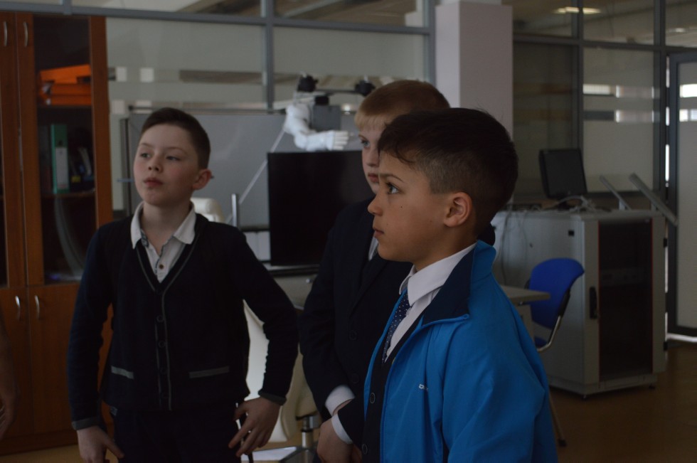 ����� ��������� ���� ������������� 