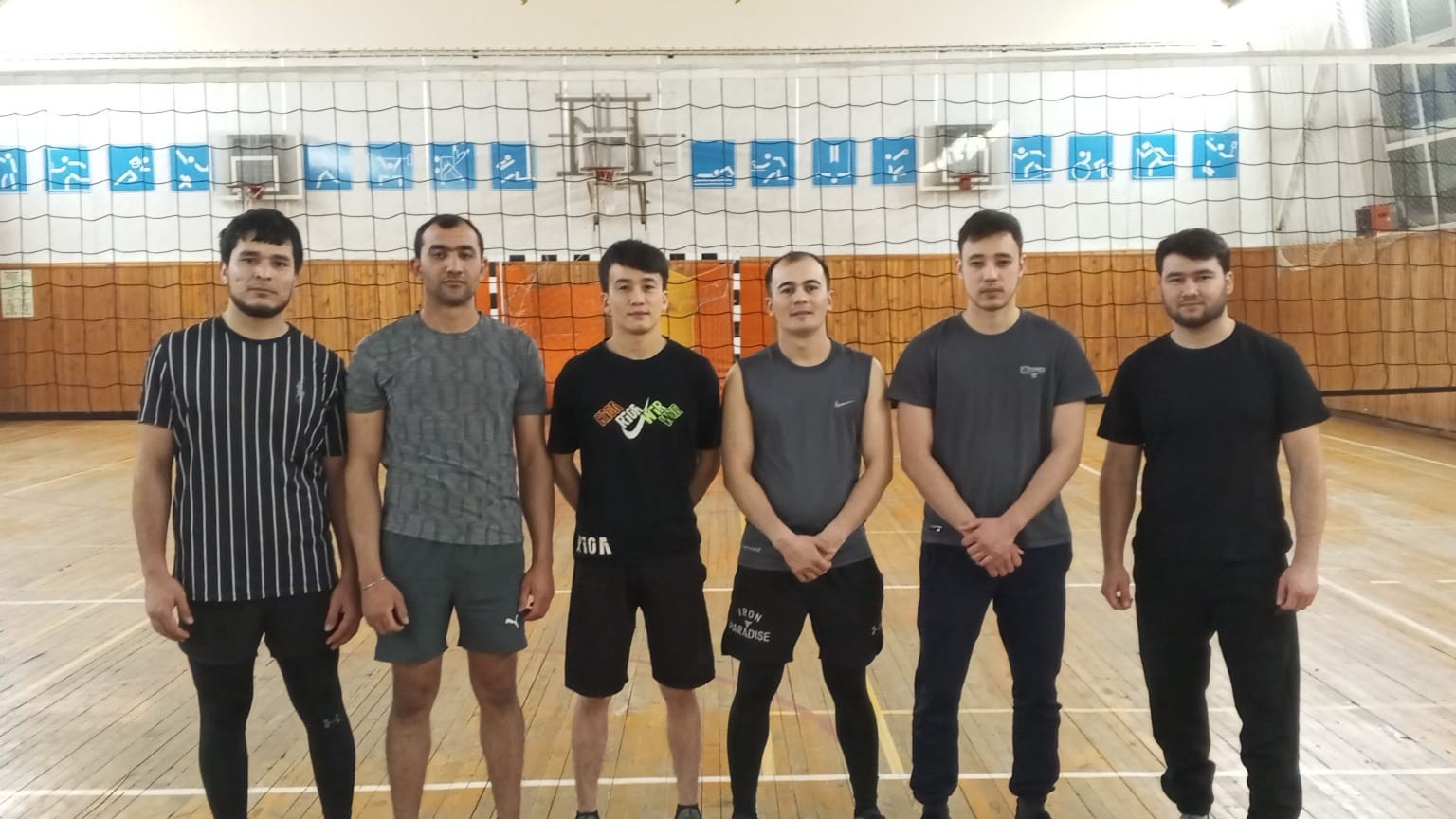 Вместе учимся, исследуем, совершенствуемся и?. играем в волейбол! Вместе учимся, исследуем, совершенствуемся и?. играем в волейбол!