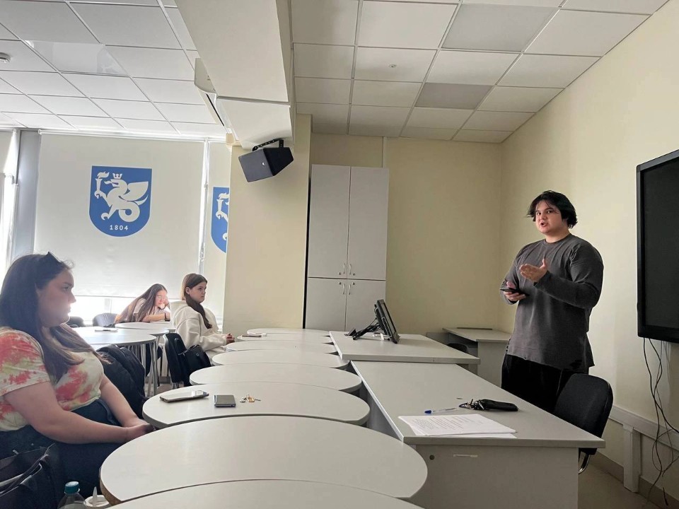 Участие студентов группы 05-408 в мероприятиях, посвященных 80-летию Победы Участие студентов группы 05-408 в мероприятиях, посвященных 80-летию Победы