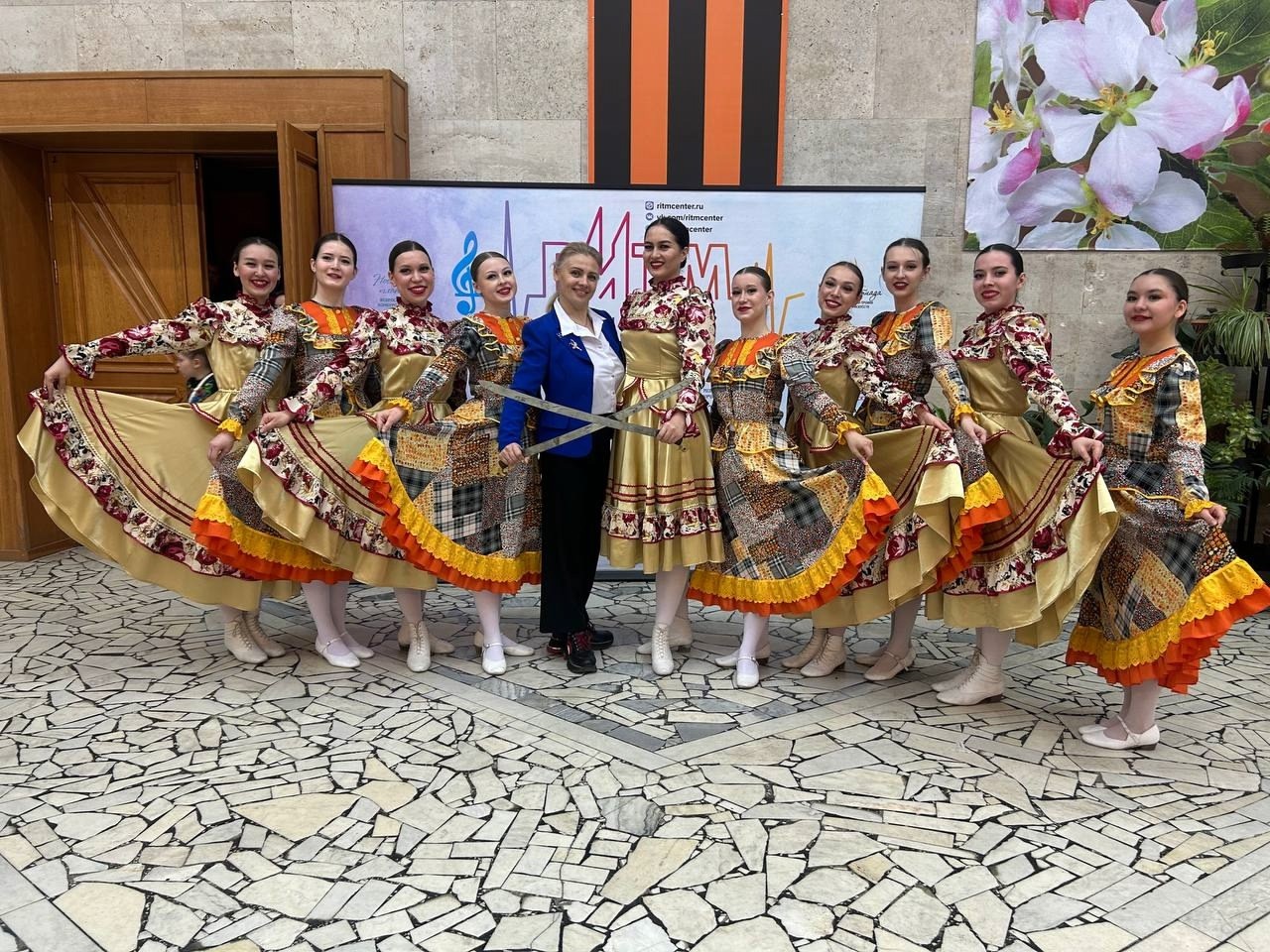 'Сайяр' зажёг на конкурсе 'Будущее России' с казачьим переплясом! 'Сайяр' зажёг на конкурсе 'Будущее России' с казачьим переплясом!